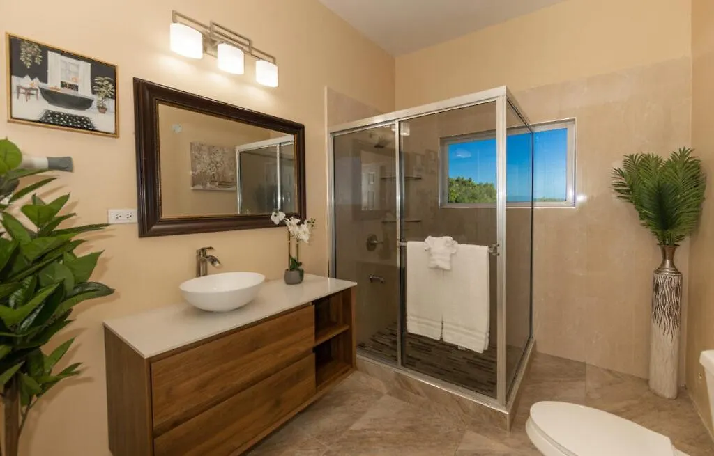 Majestic Heights Apartment Treasure Beach